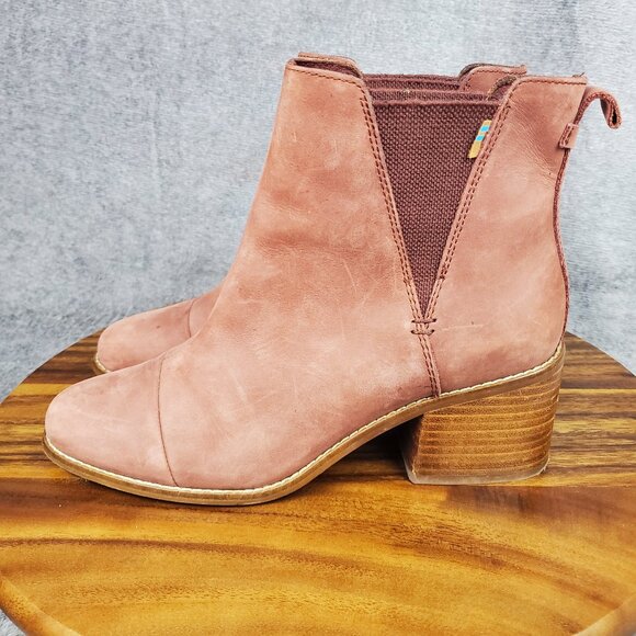 Toms Chelsea Boots Womens 9.5 Red Burgundy Leather Pull On Comfort Ankle Booties - Picture 3 of 11